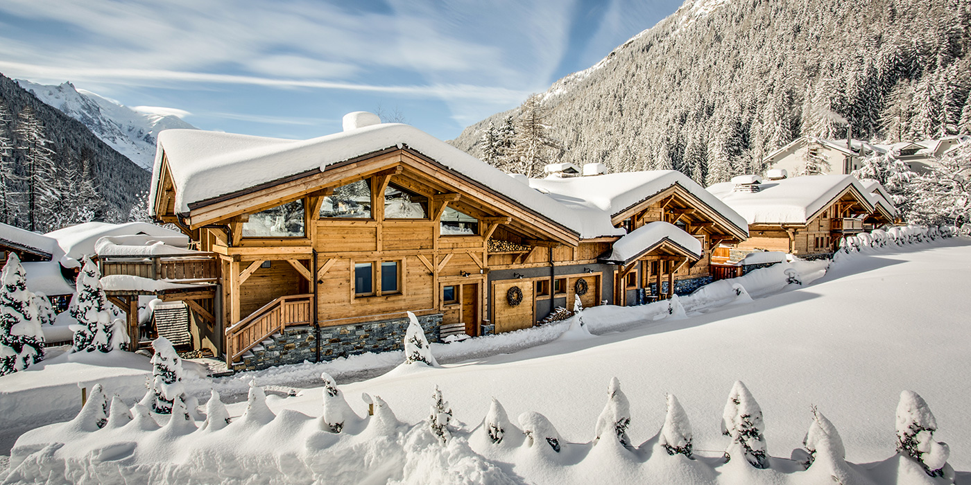 Luxury Ski Chalets in Chamonix - Hamlet Les Rives d'Argentiere